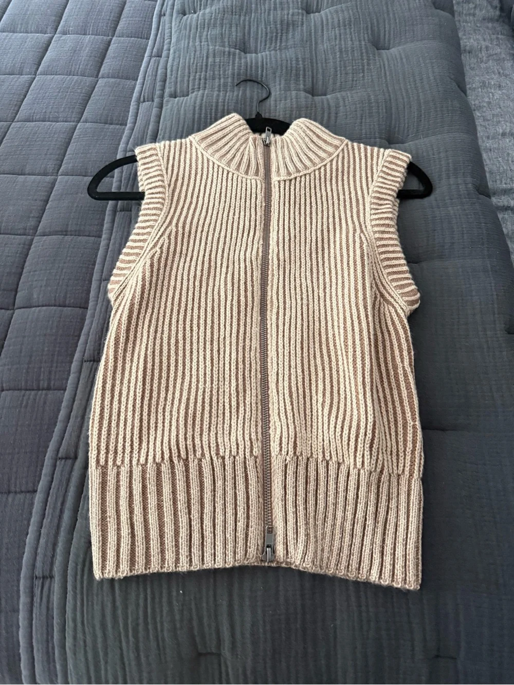 Mustard Seed Sleeveless Zip-Front V-Neck Sweater Vest - Beige